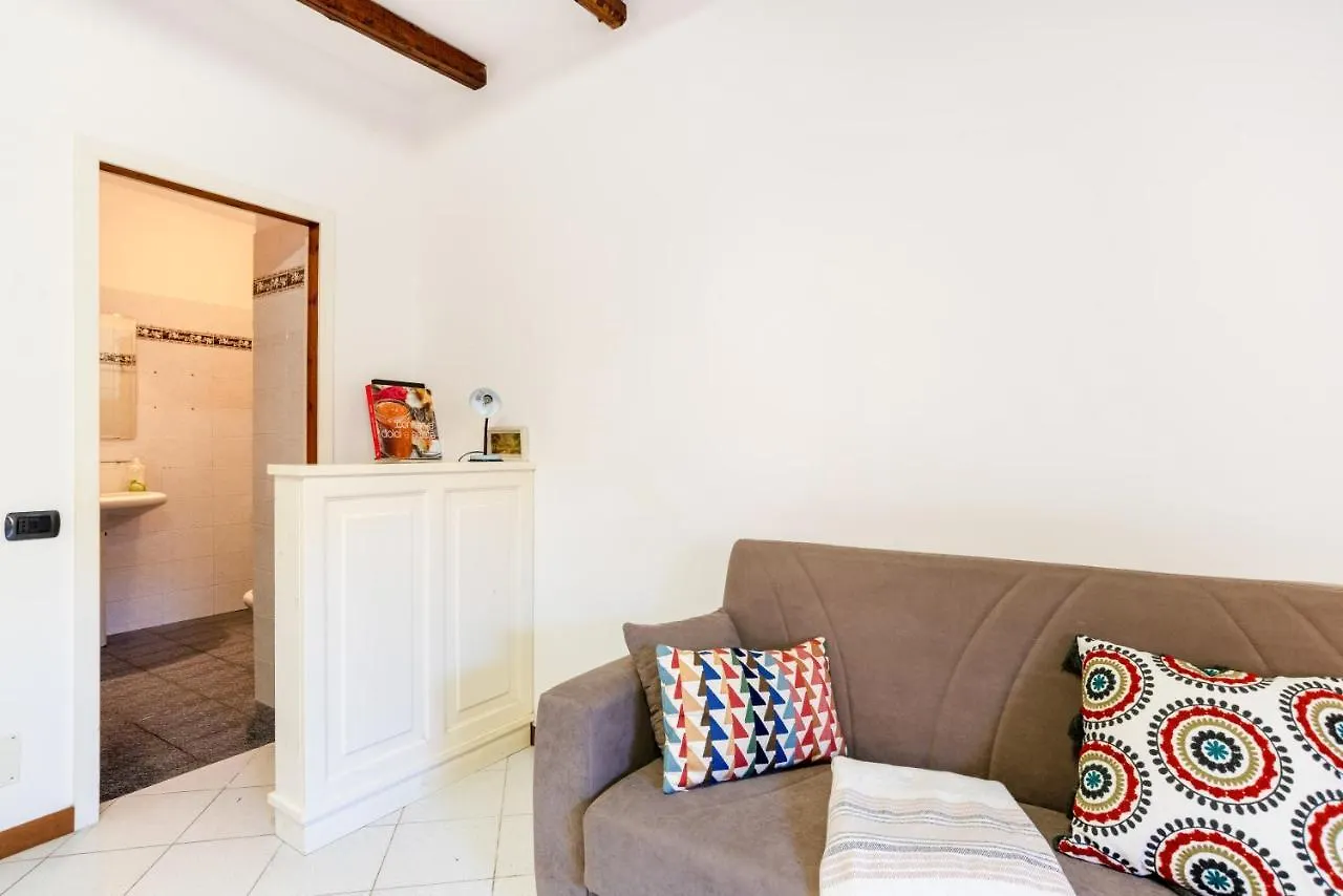 Limonta Lake View Apartment With Private Parking Italy